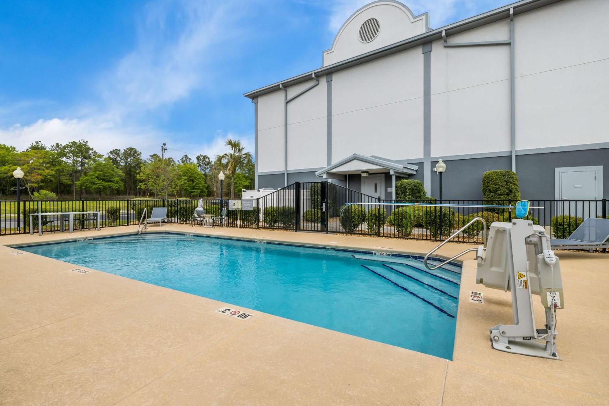 Spark By Hilton Tifton Ngoại thất bức ảnh